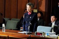 [2014국감] 당당하게 국감장에 선 이인호 KBS 이사장