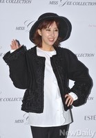 [서울패션위크] 지춘희 컬렉션 보러온 김완선