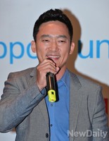 [포토] 기금협약식 소감밝히는 아이더 정영훈 대표