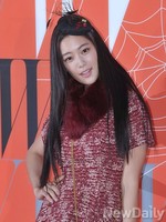 [포토] 클라라 '유방암 캠페인에 참석'