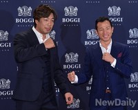 [포토] 안길강-임치빈, 파이터 다운 포즈