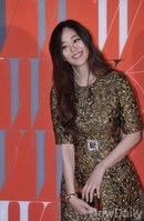 [포토] 김효진 수줍은 듯 환한 인사