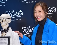 [포토] '미스터 본' 보고 활짝 웃는 지나