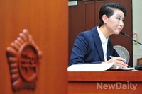 [2014국감] 국정감사 출석한 김성주 대한적십자 총재