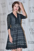 [포토] 머리 넘기는 엄현경