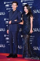 [2014 SIA] sia레드카펫 동시입장한 최우식-최희