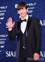 [2014 SIA] 깔끔한 수트의 송재림