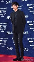 [2014 SIA] 올 블랙 수트입은 성준