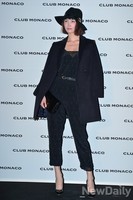 [포토] 잡지에서 금방 나온것 같은 송경아