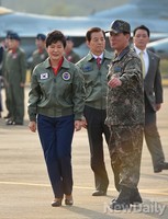 [포토] FA-50, 원주기지 방문한 박근혜 대통령