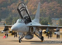 [포토] 국산전투기 1호 FA-50 실전 배치