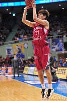 [포토] 창원 LG 최승욱의 노마크 3점슛