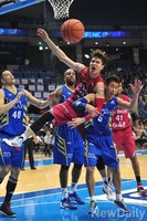 [포토] 서울 수비에 막힌 김종규 선수