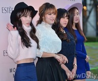 [포토] 개미허리 레인보우 지숙