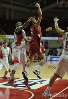 [포토] 박찬희, 돌파후 골밑 슛