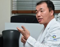 [포토] 눈의 중요성 설명하는 구오섭 원장