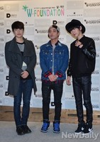 [포토] 기후난민 자선파티에 참석한 가물치(K-MUCH)