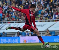 [K리그] 오스마르, 긴다리를 이용한 슛팅