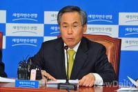 [포토] 모두발언 하는 우윤근 원내대표