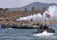 [포토] 실제 전장상황 방불케하는 '도하작전'