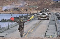 [포토] 호국훈련 '남한강 도하작전' 실시