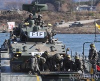 [포토] 육군 11사단 '도하 공격작전' 실시