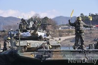 [포토] 강 건너온 'K1 전차'