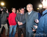 [포토] 박영준 전 차관, 2년 6월 만기출소