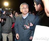 [포토] 만기출소한 박영준 전 차관