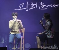 [포토] 규현 '광화문에서'를 광화문에서 '부르고 싶어'