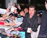 [포토] 영화 퓨리, 영등포에 나타난 브래드 피트