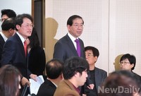 [포토] 입장하는 박원순-조희연