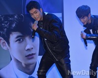 [포토] 음반활동 시작하는 배우그룹 서프라이즈