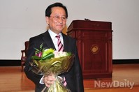 [포토] 금감원 떠나는 최수현 금감원장