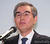 [포토] 정재찬 공정거래위원장 내정자