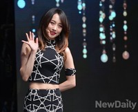 [포토] 타이틀 '마마'로 솔로 컴백한 니콜