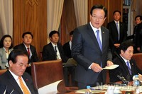 [포토] 국회 각 위원장 소집한 정의화 국회의장