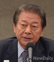 [포토] 격려사하는 유세희 NKnet이사장