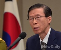 [포토] 북한인권 결의안 관련 결의다지는 김태훈 변호사