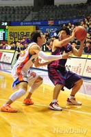 [포토] 공격하는 오리온스 이현민