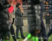 [K리그] 수원삼성, 홈에서 역전패