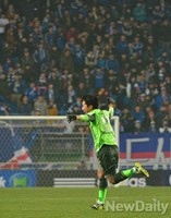 [K리그] 종료직전 결승골 터뜨린 전북현대 정혁