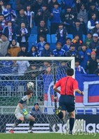 [K리그] 동점골에 놀라는 수원삼성 팬들