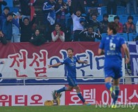 [K리그] 수원vs전북, 선취골 넣은 정대세
