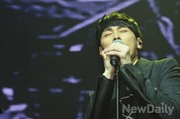 [포토] 타이틀곡 나무로 돌아온 버즈