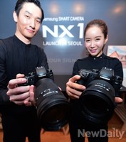 [포토] 삼성전자, 미러리스 스마트카메라 NX1 공개