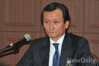 [포토] 굳은 표정의 장영보 C&M 대표이사