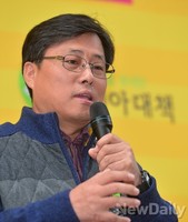 [포토] 김장나누기 행사 참석한 이성민 기아대책 회장