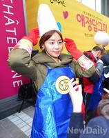 [포토] 김장 복장으로 환복한 한지혜