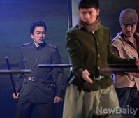 [포토] 나는너다, 등장한 안중근 의사